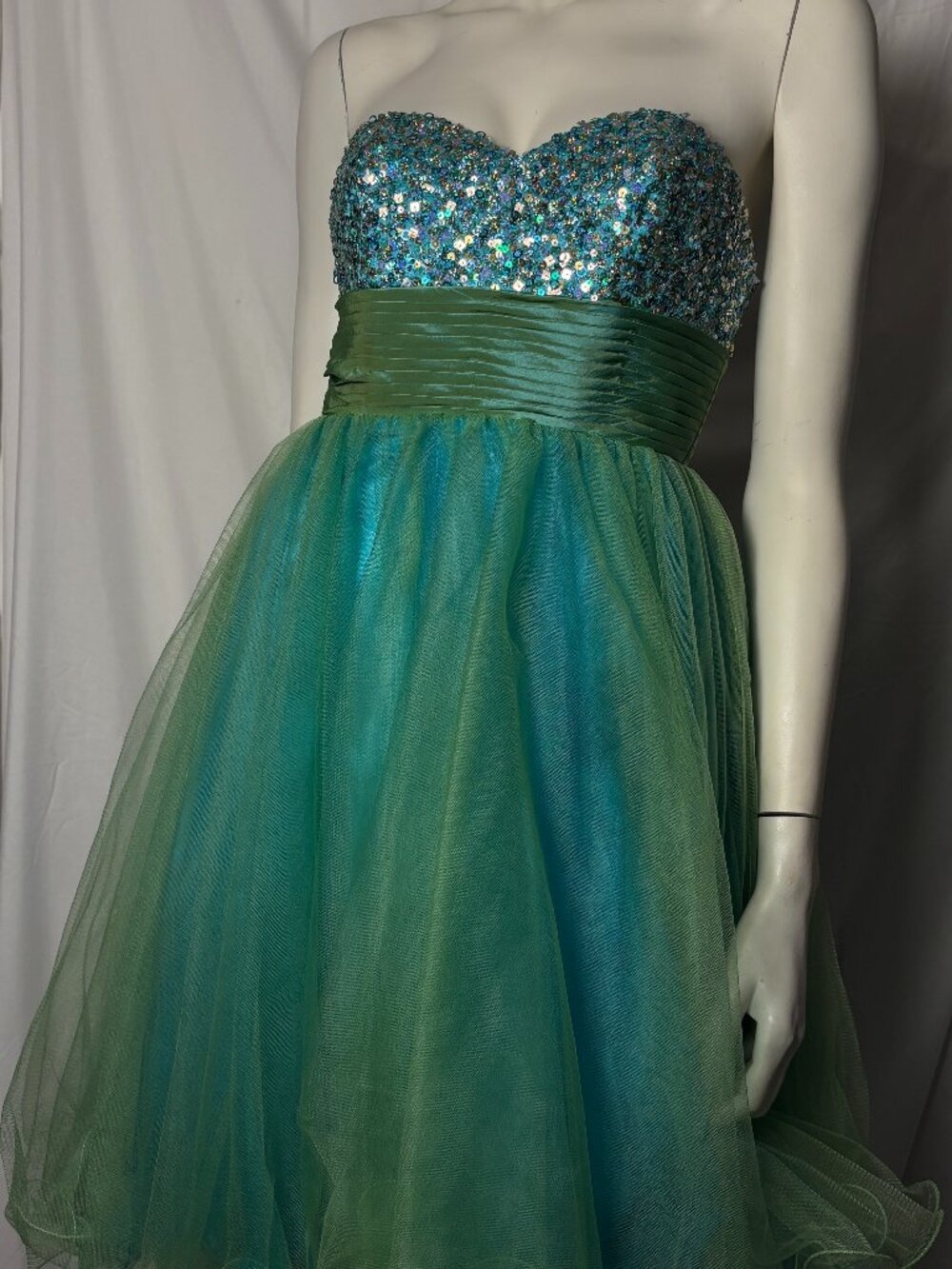 Sean Couture Womne's XS Teal Green Sequin Tulle Fit & Flare Prom Dress